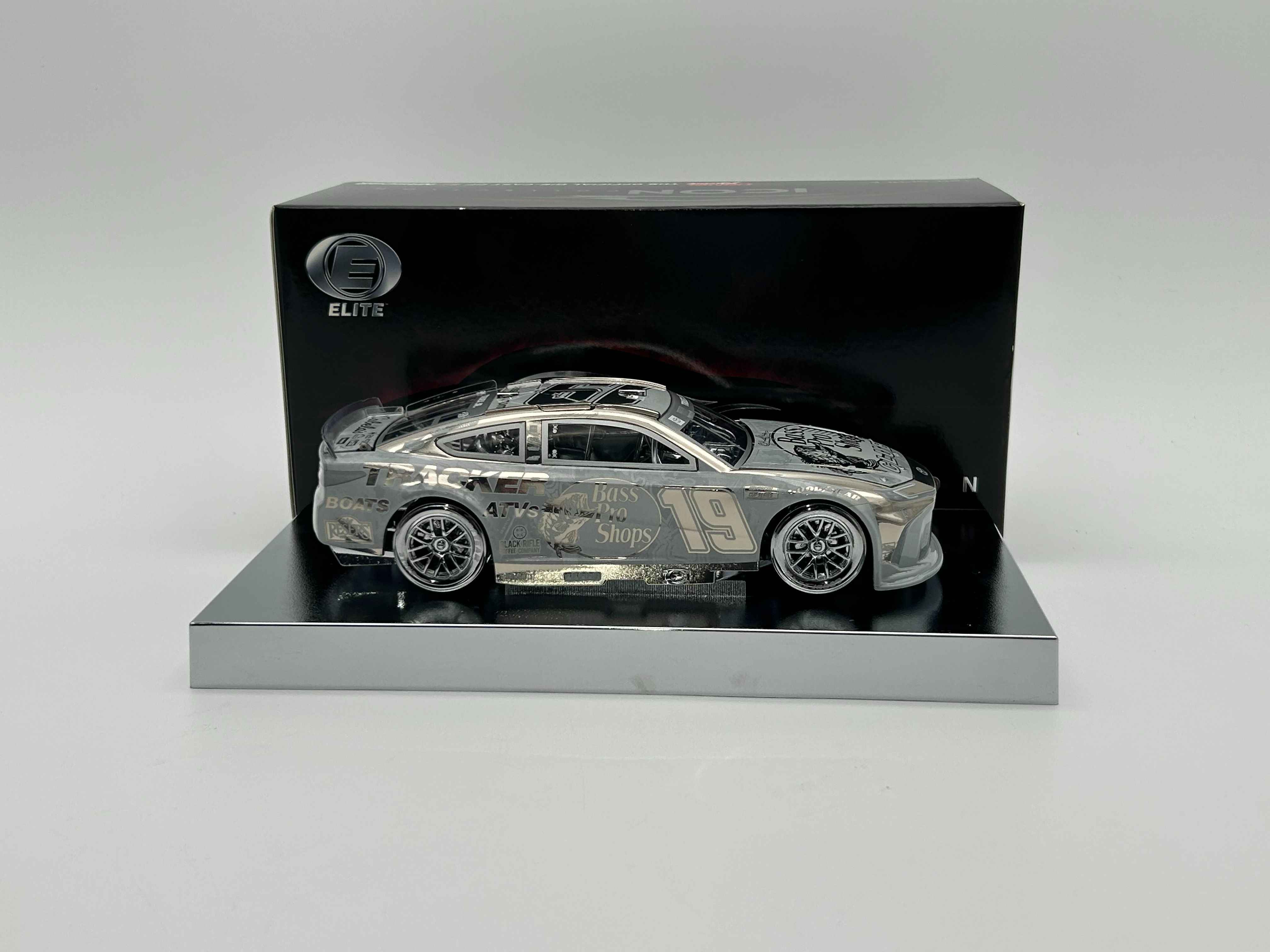 Martin Truex Jr 2024 Bass Pro Shops 1:24 ICON Collection Elite Nascar ...