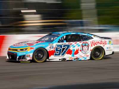 *Preorder* Shane Van Gisbergen 2026 Wendys 1:24 Elite FOIL Numbers Nascar Diecast Shane Van Gisbergen, Nascar Diecast, 2026 Nascar Diecast, 1:24 Scale Diecast, pre order diecast, Elite