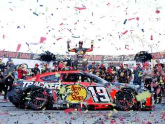 *Preorder* Chase Briscoe 2026 Bass Pros Shops / Las Vegas 10.4.26 Race Win 1:24 Elite Nascar Diecast Chase Briscoe, Nascar Diecast, 2026 Nascar Diecast, 1:24 Scale Diecast, pre order diecast, Elite